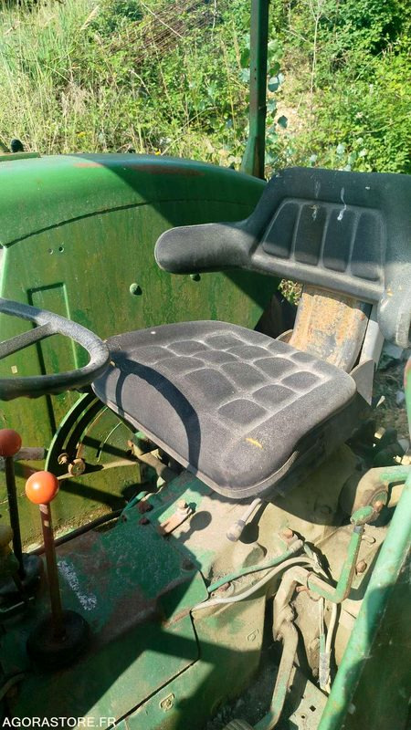 Tracteur John deere - 1130 - Farm tractor: picture 3 Tracteur John deere - 1130 - Farm tractor: picture 3