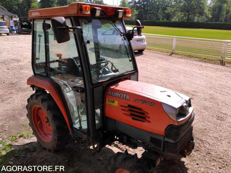 Tracteur Kubota STV40 1907 heures 2010 - Farm tractor: picture 1 Tracteur Kubota STV40 1907 heures 2010 - Farm tractor: picture 1