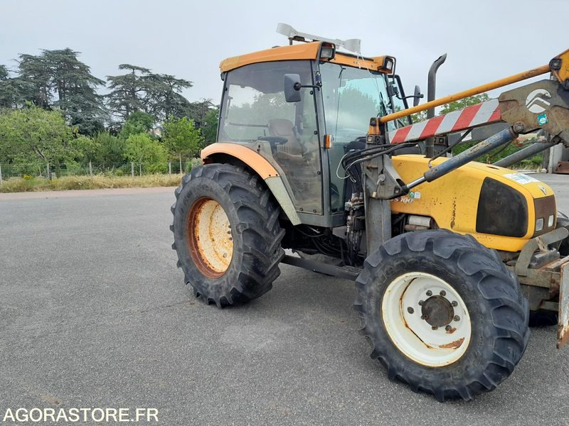Tracteur Renault Ergos100 avec chargeur FAUCHEUX F26R - Farm tractor: picture 1 Tracteur Renault Ergos100 avec chargeur FAUCHEUX F26R - Farm tractor: picture 1