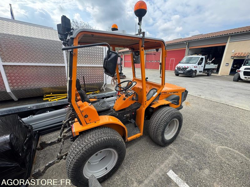 Tracteur renault multis 106 xr - Farm tractor: picture 2 Tracteur renault multis 106 xr - Farm tractor: picture 2