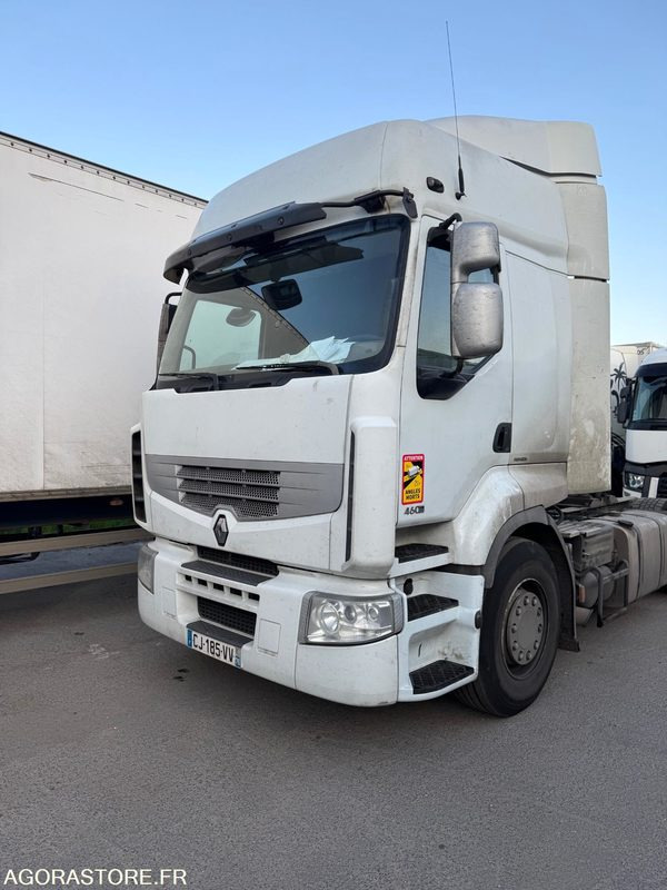 RENAULT PREMIUM 460 - 636777KM - 2012 - Tractor unit: picture 1 RENAULT PREMIUM 460 - 636777KM - 2012 - Tractor unit: picture 1