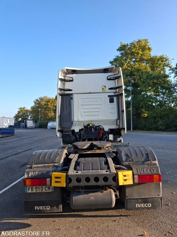Tracteur Iveco Stralis AS440S40T/P CNG - 2018 - 610000 kms (41409) - Tractor unit: picture 4 Tracteur Iveco Stralis AS440S40T/P CNG - 2018 - 610000 kms (41409) - Tractor unit: picture 4