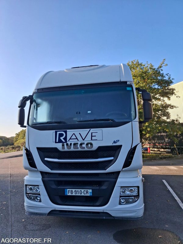 Tracteur Iveco Stralis AS440S40T/P CNG - 2018 - 610000 kms (41409) - Tractor unit: picture 2 Tracteur Iveco Stralis AS440S40T/P CNG - 2018 - 610000 kms (41409) - Tractor unit: picture 2