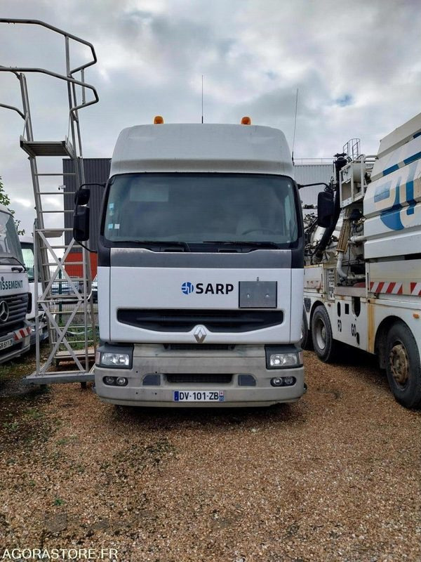 Tracteur RENAULT 420 ADR avec pompe 2002 (544000Km) Roulant EXPORT UNIQUEMENT - Tractor unit: picture 1 Tracteur RENAULT 420 ADR avec pompe 2002 (544000Km) Roulant EXPORT UNIQUEMENT - Tractor unit: picture 1