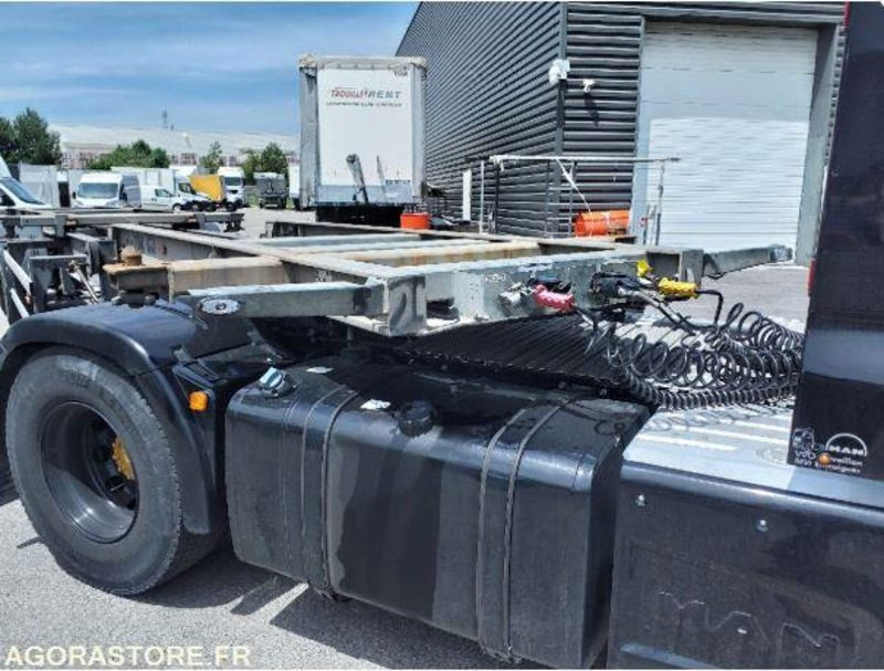 PORTE CONTAINERS 3 ESSIEUX - SAMRO - 2013 - 137358 km - Trailer: picture 2 PORTE CONTAINERS 3 ESSIEUX - SAMRO - 2013 - 137358 km - Trailer: picture 2