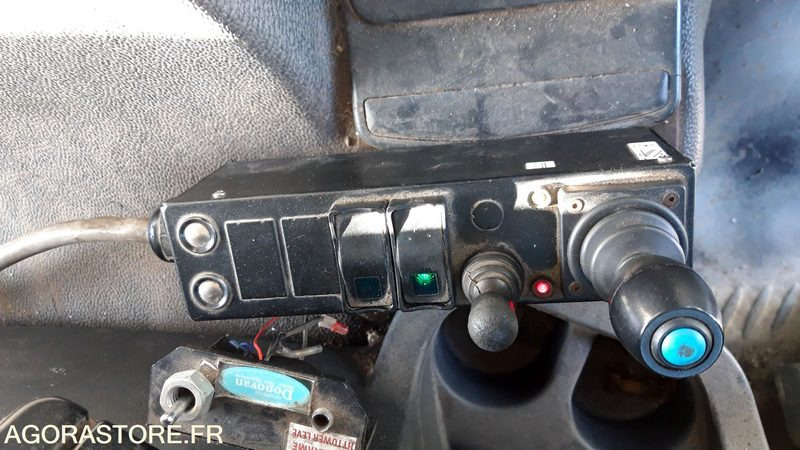 *CAMION AMPLIROLL 26T - Truck: picture 3 *CAMION AMPLIROLL 26T - Truck: picture 3