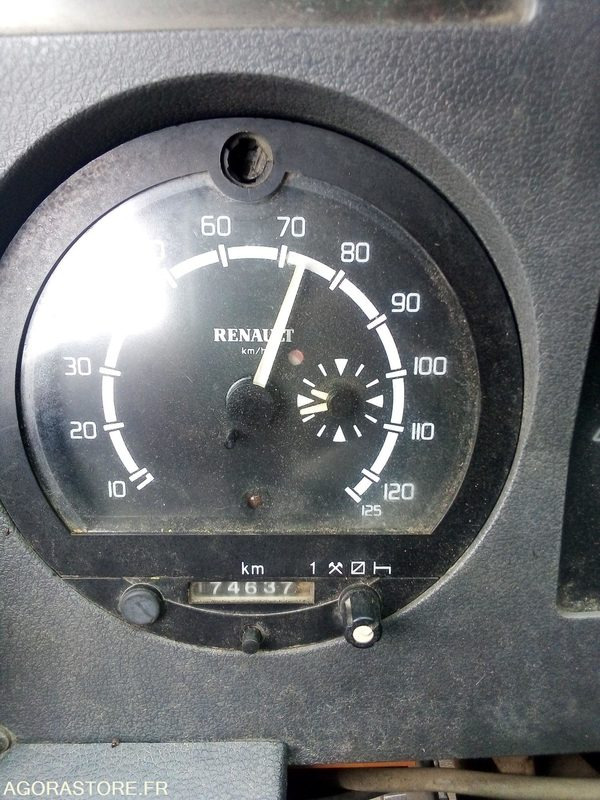 Camion Renault M150 12 T - Truck: picture 5 Camion Renault M150 12 T - Truck: picture 5