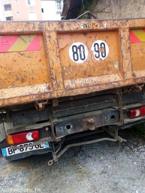 Camion Renault M150 12 T - Truck: picture 3 Camion Renault M150 12 T - Truck: picture 3
