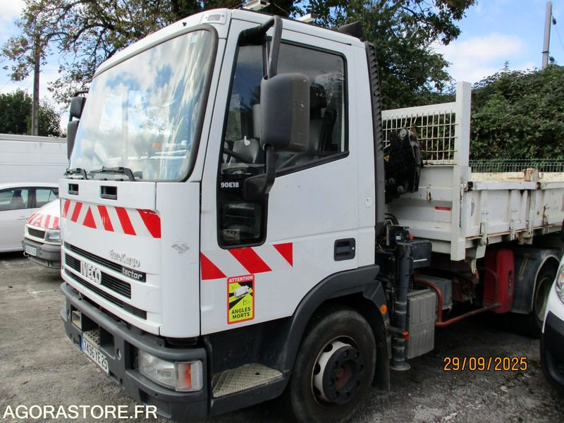 IVECO CAMION BENNE GAZOLE (PAR 4011) - 2003 - 103427kms - 7496YE25 - Truck: picture 2 IVECO CAMION BENNE GAZOLE (PAR 4011) - 2003 - 103427kms - 7496YE25 - Truck: picture 2