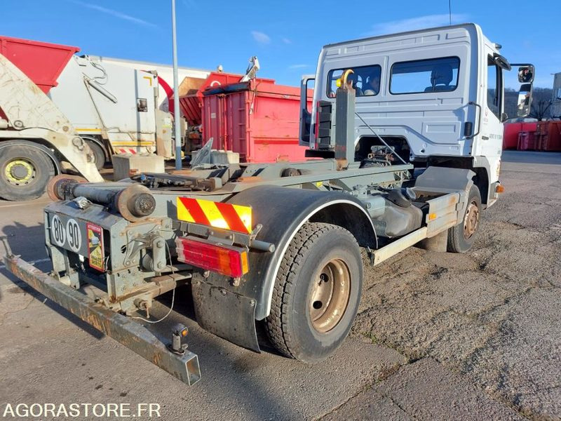 Mercedes Atego - 2004 - 293 120kms - 4683ZJ42 - Truck: picture 3 Mercedes Atego - 2004 - 293 120kms - 4683ZJ42 - Truck: picture 3