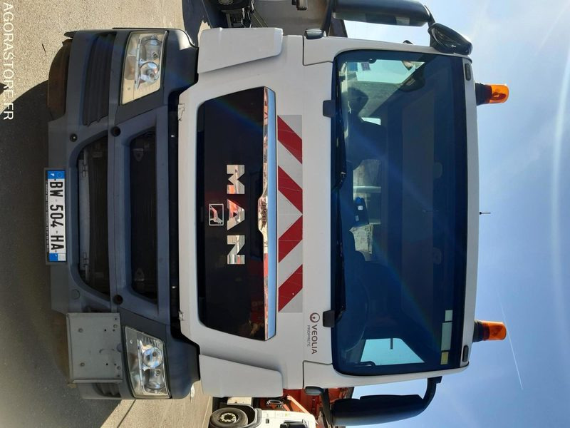 PORTEUR AMPLIROLL MAN TGS 26.400 (R51996) - BRAS GUIMA PALFINGER-2011-563 000 Km - Truck: picture 2 PORTEUR AMPLIROLL MAN TGS 26.400 (R51996) - BRAS GUIMA PALFINGER-2011-563 000 Km - Truck: picture 2