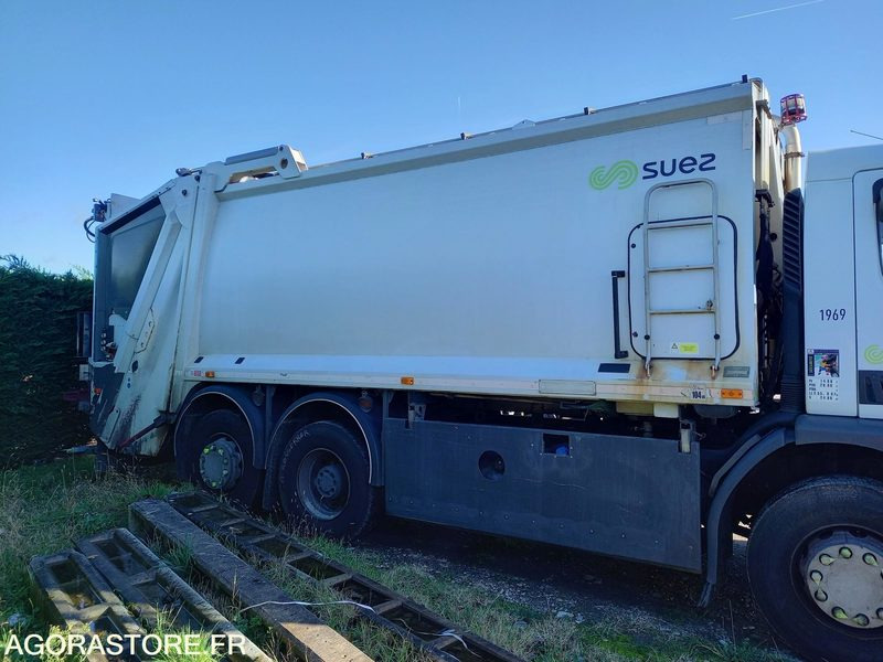 RENAULT 26T/BOM - CL563QY - Truck: picture 2 RENAULT 26T/BOM - CL563QY - Truck: picture 2