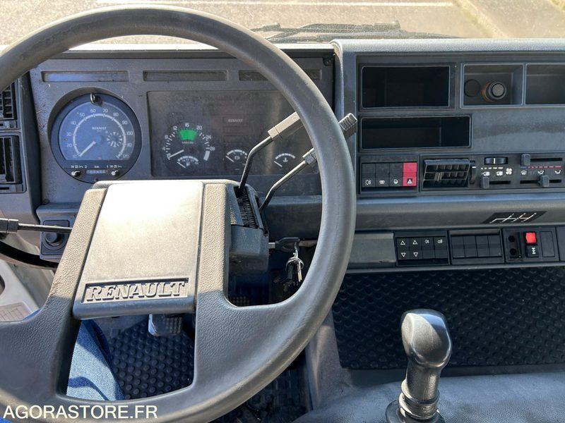 Truck RENAULT M210 BETAILLERE: picture 10