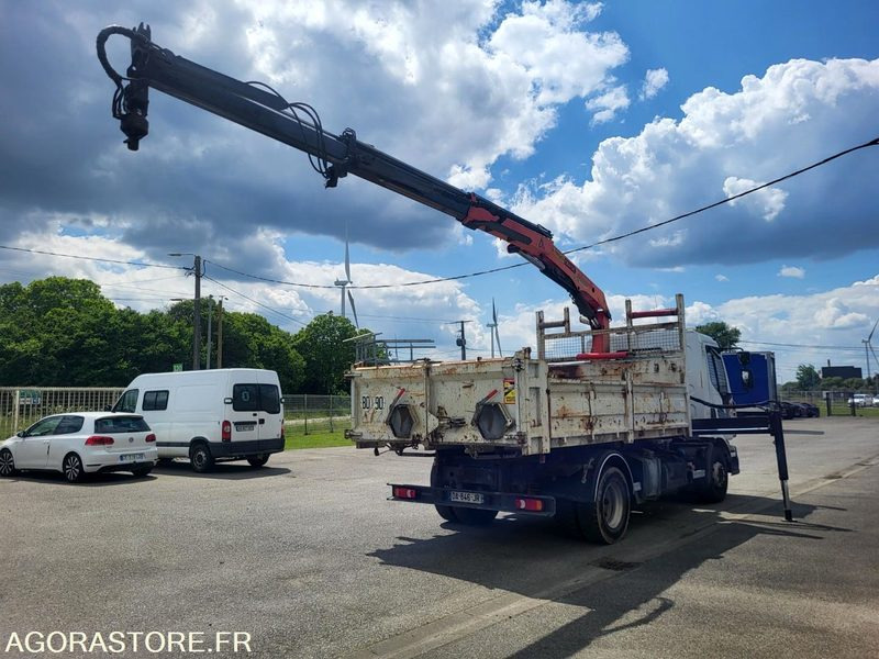 RENAULT MIDLUM 220 DXI - GRUE PALFINGER PK 10000 - BENNE - 2007 - 480000 KM - Truck: picture 4 RENAULT MIDLUM 220 DXI - GRUE PALFINGER PK 10000 - BENNE - 2007 - 480000 KM - Truck: picture 4