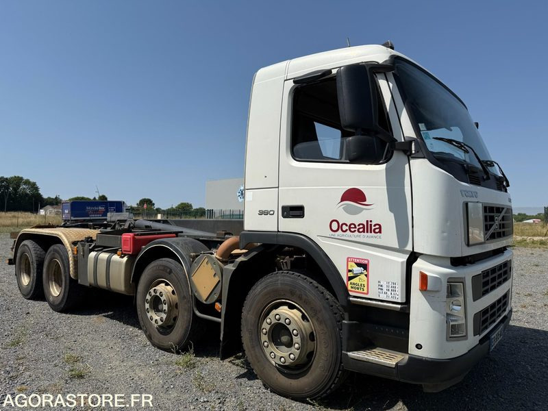 VOLVO FM12 380 - 2004 - 636 982 - Truck: picture 2 VOLVO FM12 380 - 2004 - 636 982 - Truck: picture 2