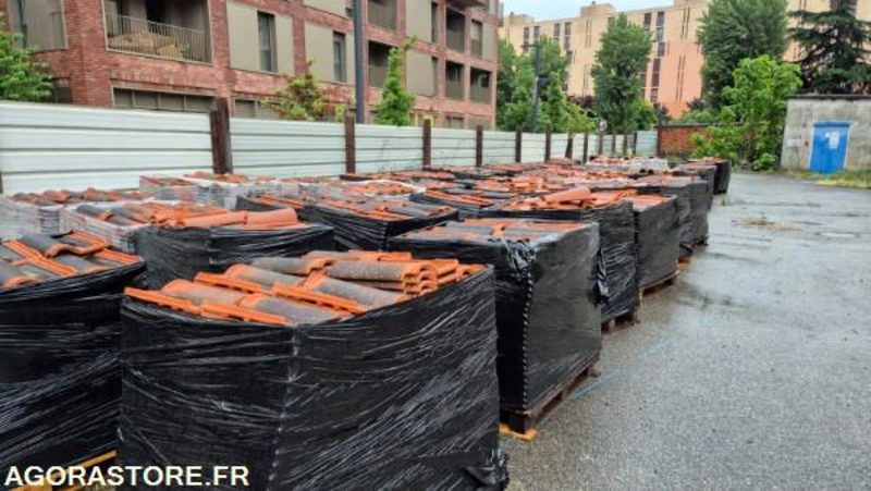 Tuiles Romane Coverland et Sans Super Romane 81 Damiatte - Tool/ Equipment: picture 4 Tuiles Romane Coverland et Sans Super Romane 81 Damiatte - Tool/ Equipment: picture 4