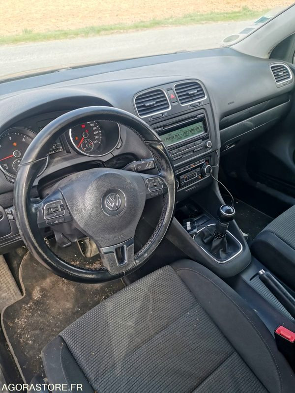 VOLKSWAGEN GOLF 6 - 2009 - 258 371kms - Car: picture 5 VOLKSWAGEN GOLF 6 - 2009 - 258 371kms - Car: picture 5