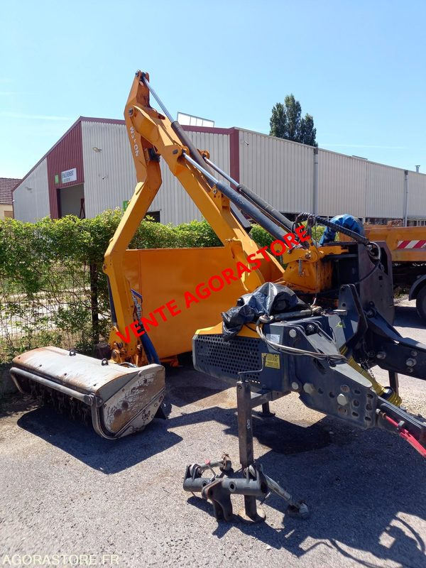 Vends épareuse NOREMAT MAGISTRA M60 - Boom mower: picture 3 Vends épareuse NOREMAT MAGISTRA M60 - Boom mower: picture 3