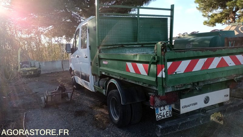 Wolkswagen Crafter benne double cabine - 2013 - CX-254-EQ - Tipper van: picture 4 Wolkswagen Crafter benne double cabine - 2013 - CX-254-EQ - Tipper van: picture 4