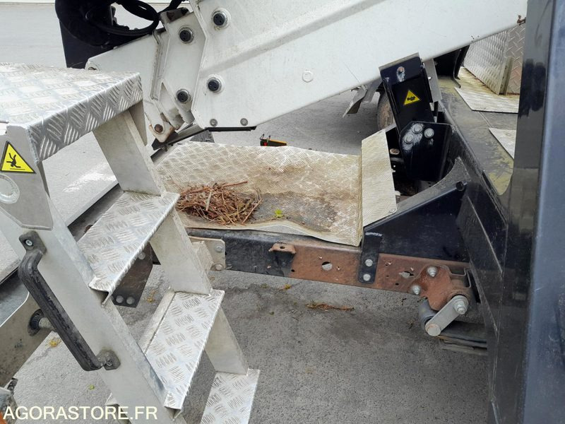 Camion Nacelle nissan cabstar moins de 3.5 t nacelle time france - Truck mounted aerial platform: picture 3 Camion Nacelle nissan cabstar moins de 3.5 t nacelle time france - Truck mounted aerial platform: picture 3