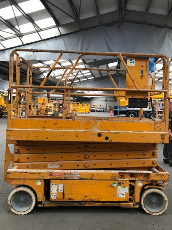 Ne pas mettre en vente NACELLE - GENIE - GS2646 - 1999 - 1065 HEURES - Aerial platform: picture 2 Ne pas mettre en vente NACELLE - GENIE - GS2646 - 1999 - 1065 HEURES - Aerial platform: picture 2