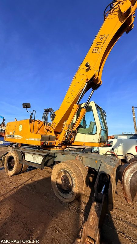 Pelle liebherr A914 LITRONIC - 2002 - 20 000 heures ENTRETIEN LIEBHERR - Excavator: picture 5 Pelle liebherr A914 LITRONIC - 2002 - 20 000 heures ENTRETIEN LIEBHERR - Excavator: picture 5