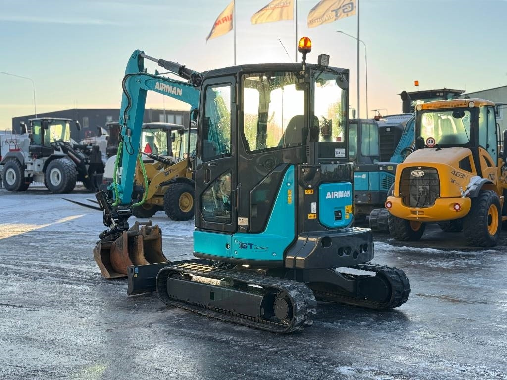 Airman AX 38 U-6 - Mini excavator: picture 4 Airman AX 38 U-6 - Mini excavator: picture 4