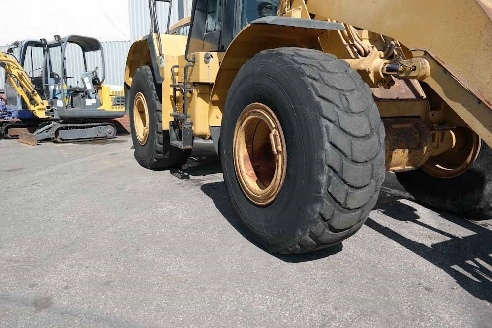 Wheel loader CAT 962G: picture 15