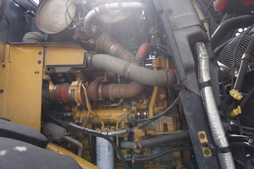 Wheel loader CAT 980M: picture 11 Wheel loader CAT 980M: picture 11