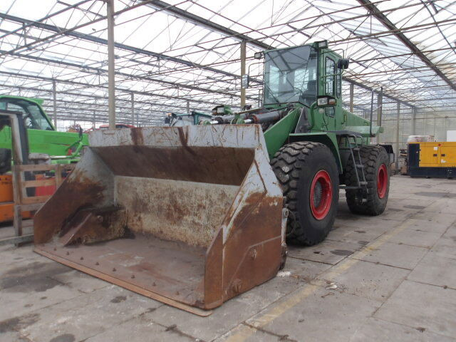 Daewoo MG300 - Wheel loader: picture 3 Daewoo MG300 - Wheel loader: picture 3