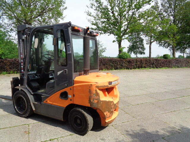 Forklift Doosan D35C-7: picture 6