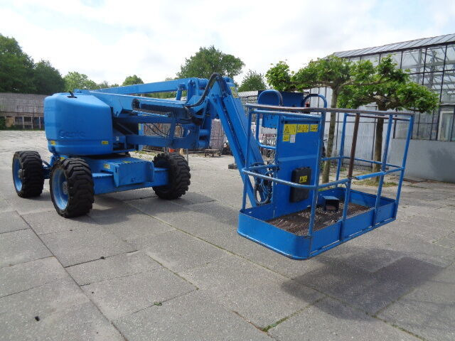Genie Z45/25 - Articulated boom: picture 3 Genie Z45/25 - Articulated boom: picture 3
