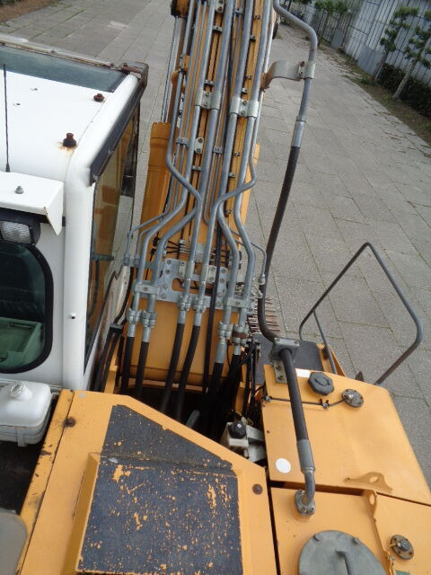 Crawler excavator Liebherr R906LC: picture 19