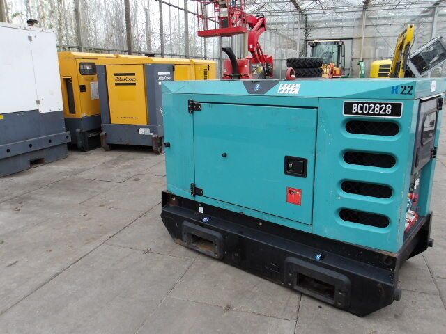 SDMO R22 - Generator set: picture 1 SDMO R22 - Generator set: picture 1