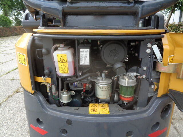 XCMG XE18 - Mini excavator: picture 5 XCMG XE18 - Mini excavator: picture 5