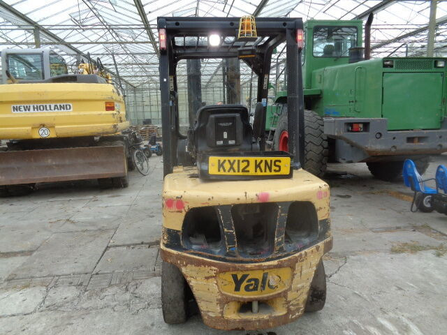 Yale GDP35VX - Diesel forklift: picture 2 Yale GDP35VX - Diesel forklift: picture 2