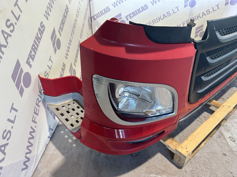 DAF XF 106 - Bumper: picture 4 DAF XF 106 - Bumper: picture 4