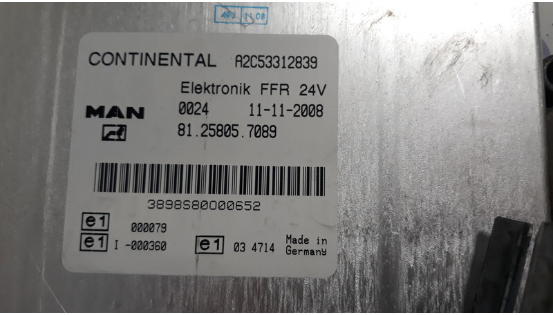 MAN D2066 ECU set - ECU for Truck: picture 4 MAN D2066 ECU set - ECU for Truck: picture 4
