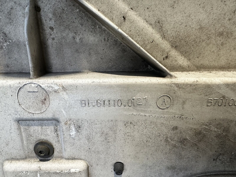 MAN TGM - Hood for Truck: picture 5 MAN TGM - Hood for Truck: picture 5