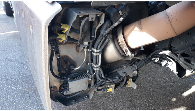 Mercedes-Benz Actros MP4 - Catalytic converter for Truck: picture 4 Mercedes-Benz Actros MP4 - Catalytic converter for Truck: picture 4
