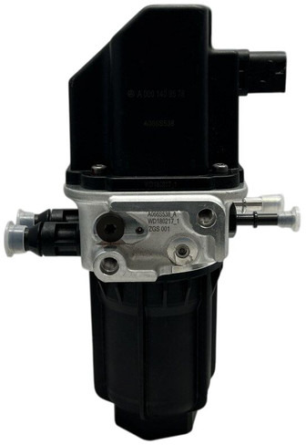 Mercedes-Benz AdBlue pump - Muffler/ Exhaust system for Truck: picture 1 Mercedes-Benz AdBlue pump - Muffler/ Exhaust system for Truck: picture 1