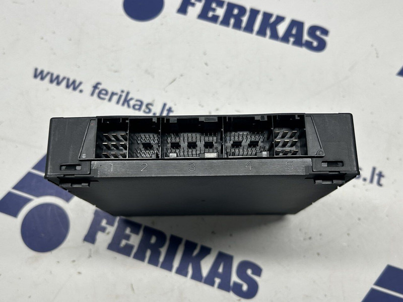 Mercedes-Benz CPC3 - ECU: picture 4 Mercedes-Benz CPC3 - ECU: picture 4