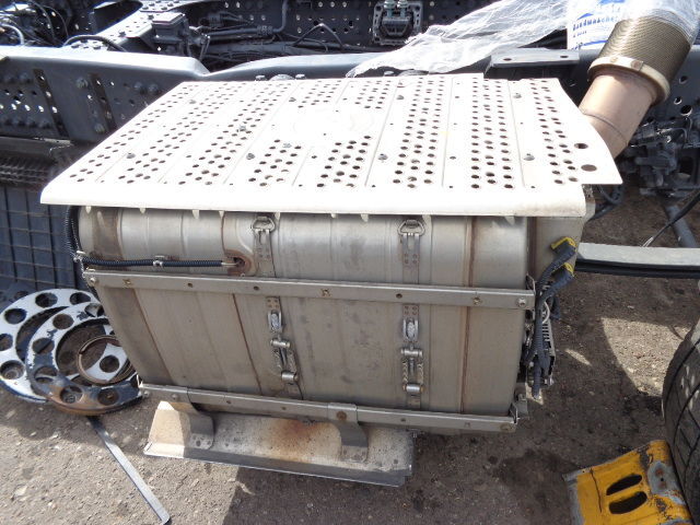 Mercedes-Benz MP4 EURO 6 exhaust gas catalyst - Catalytic converter for Truck: picture 5 Mercedes-Benz MP4 EURO 6 exhaust gas catalyst - Catalytic converter for Truck: picture 5