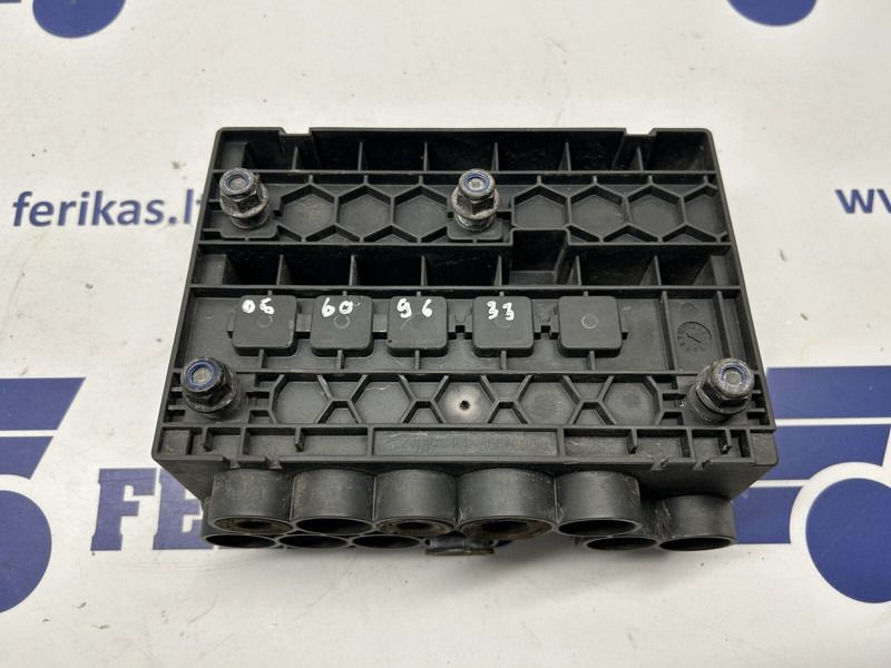 Scania R - Electrical system for Truck: picture 3 Scania R - Electrical system for Truck: picture 3