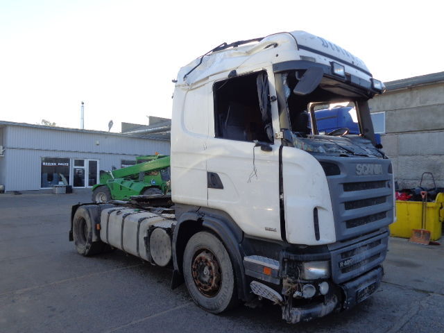 Scania R for parts : engines, gearboxes, cabins, differentials, axles, - Cab and interior for Truck: picture 5 Scania R for parts : engines, gearboxes, cabins, differentials, axles, - Cab and interior for Truck: picture 5
