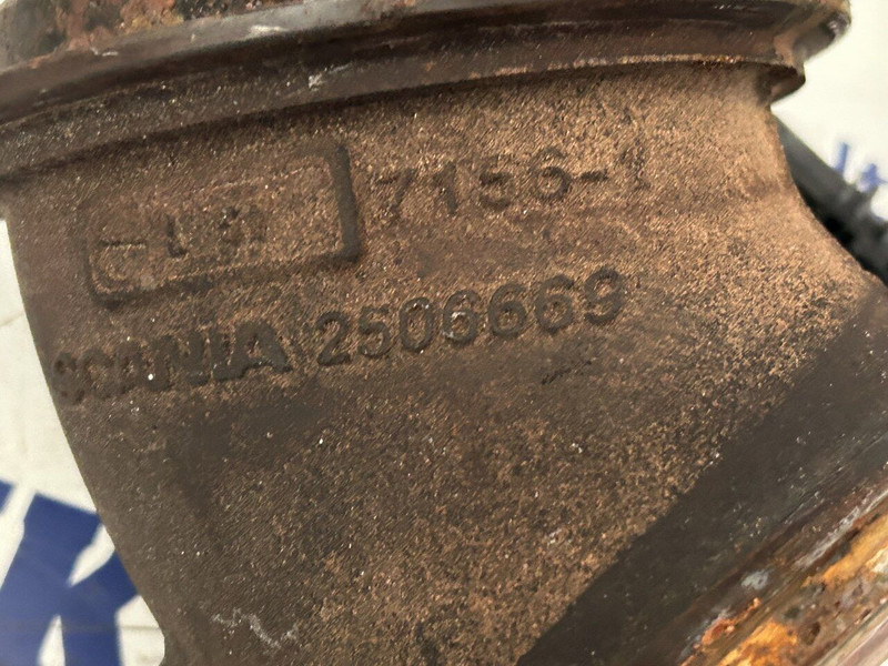Scania exhaust pipe - Exhaust pipe for Truck: picture 3 Scania exhaust pipe - Exhaust pipe for Truck: picture 3