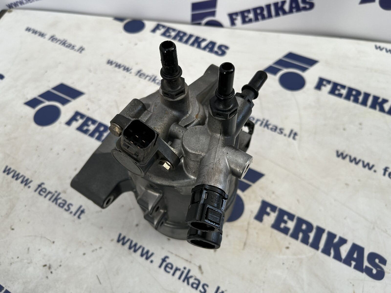 Scania fuel filter housing - Fuel filter for Truck: picture 3 Scania fuel filter housing - Fuel filter for Truck: picture 3
