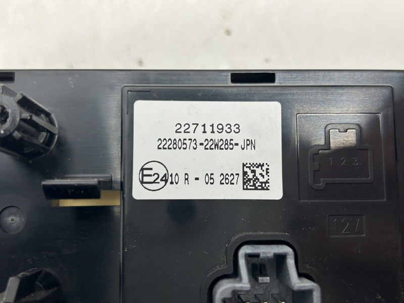 Volvo A/C control panel - Dashboard for Truck: picture 4 Volvo A/C control panel - Dashboard for Truck: picture 4