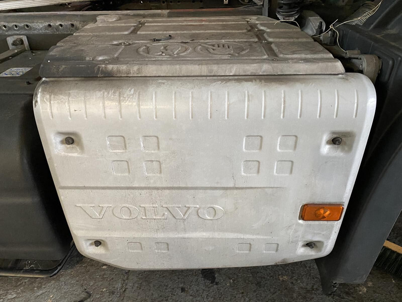 Volvo FM - Muffler for Truck: picture 1 Volvo FM - Muffler for Truck: picture 1