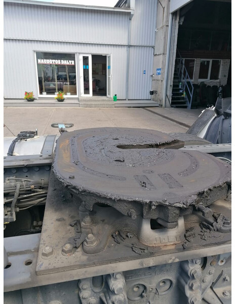 Jost 106 - Fifth wheel coupling for Truck: picture 4 Jost 106 - Fifth wheel coupling for Truck: picture 4